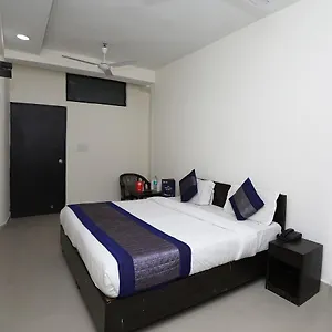 Hotel Oyo 11605 Aravali, New Delhi